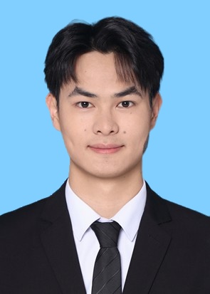 傅教员 照片