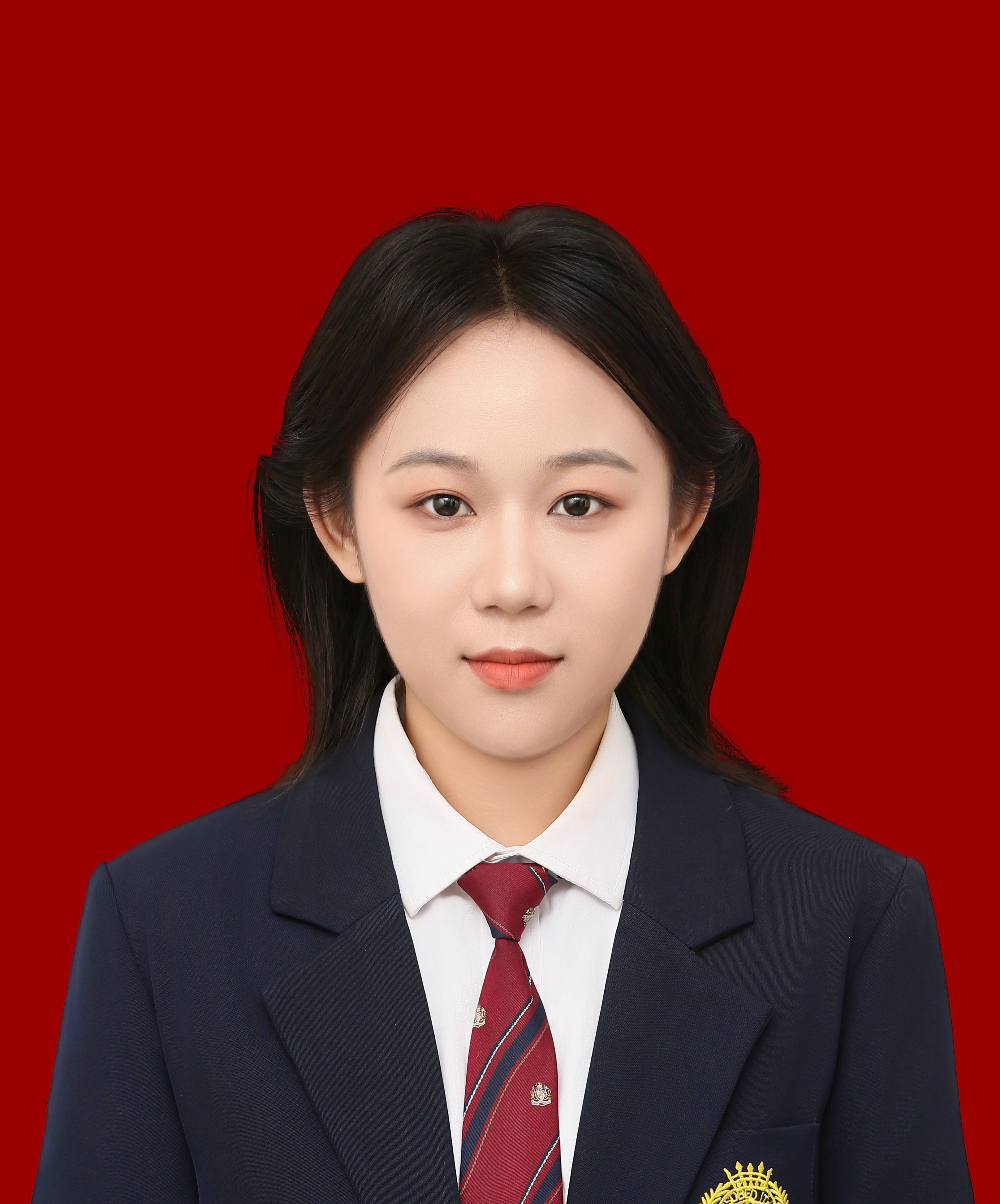 吕教员 照片