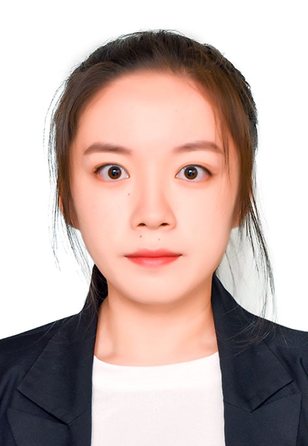 薛教员 照片
