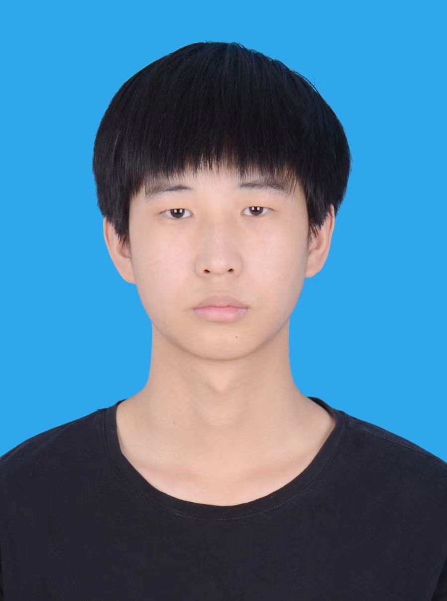 章教员 照片
