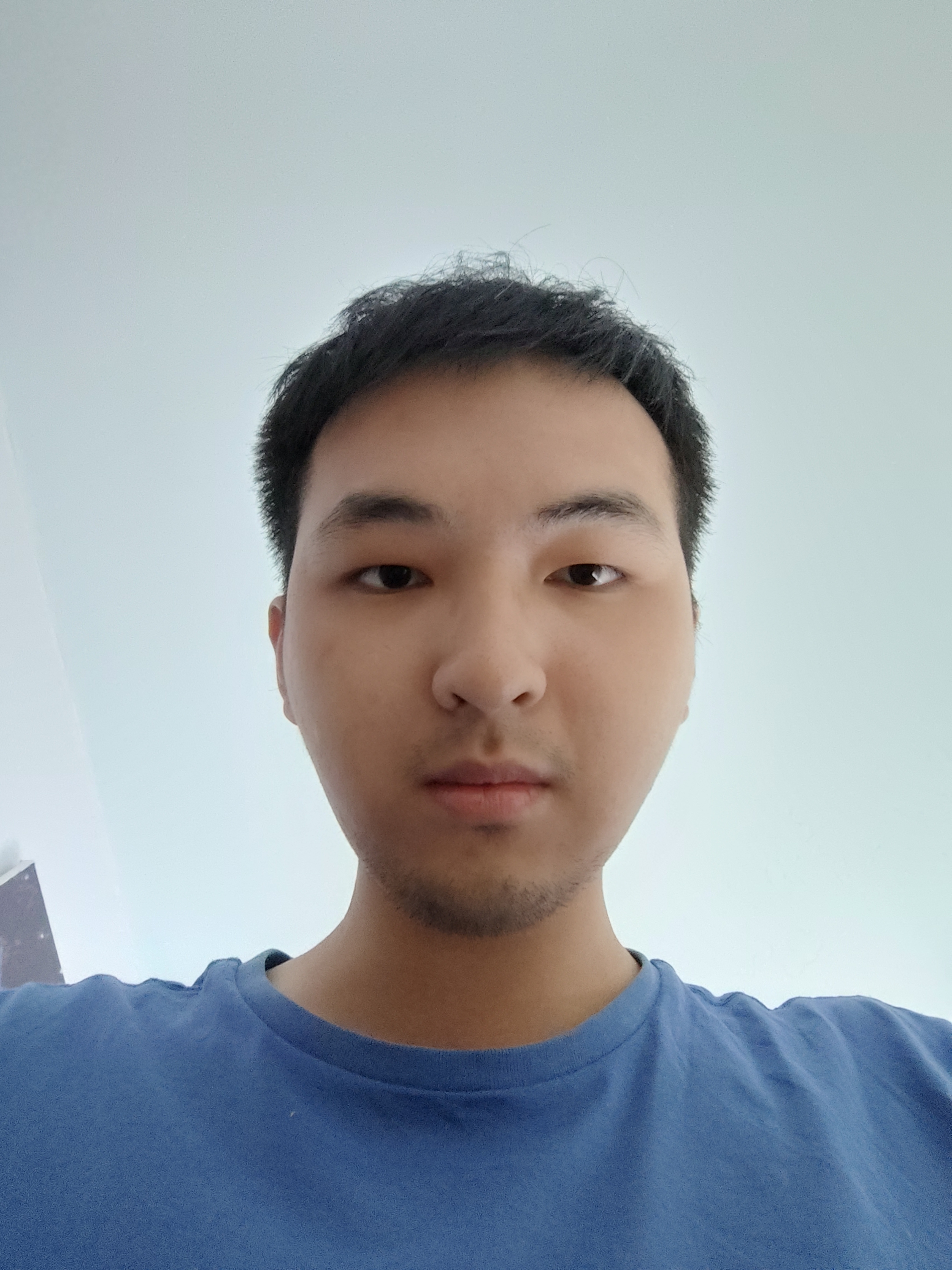 钱教员 照片