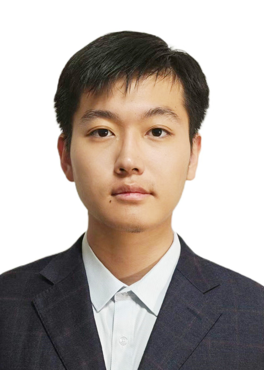 李教员 照片