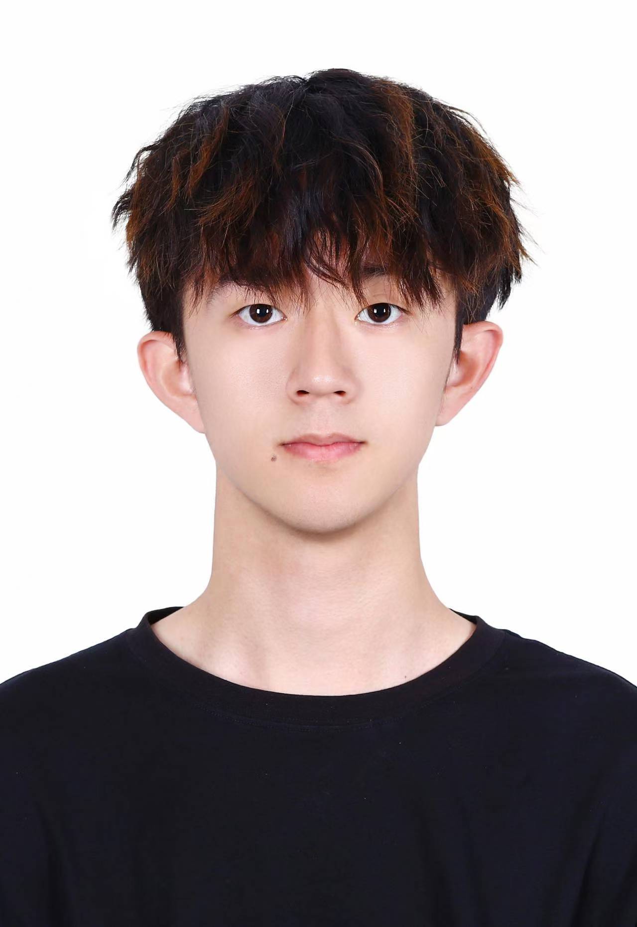 王教员 照片
