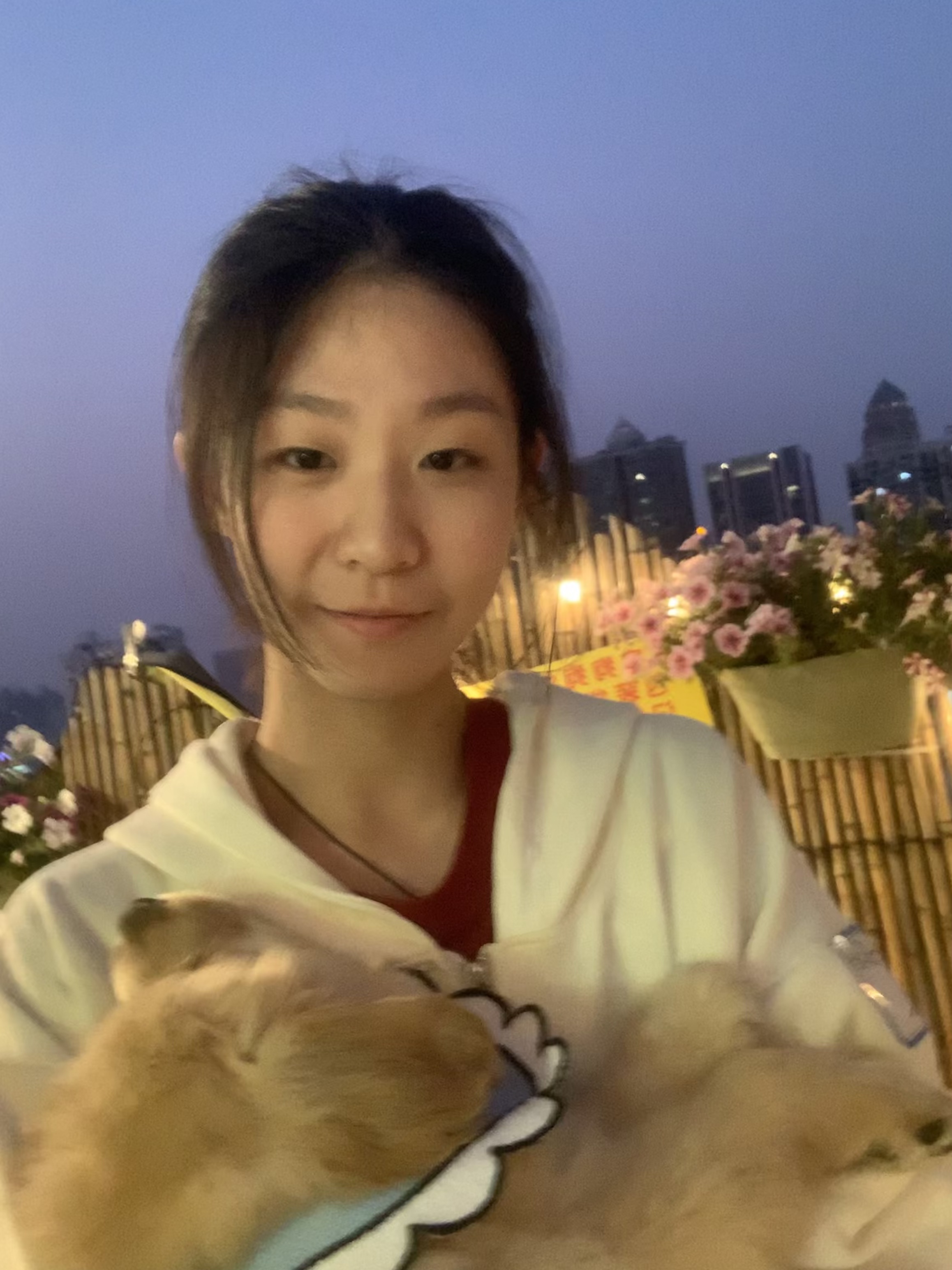 蓝教员 照片