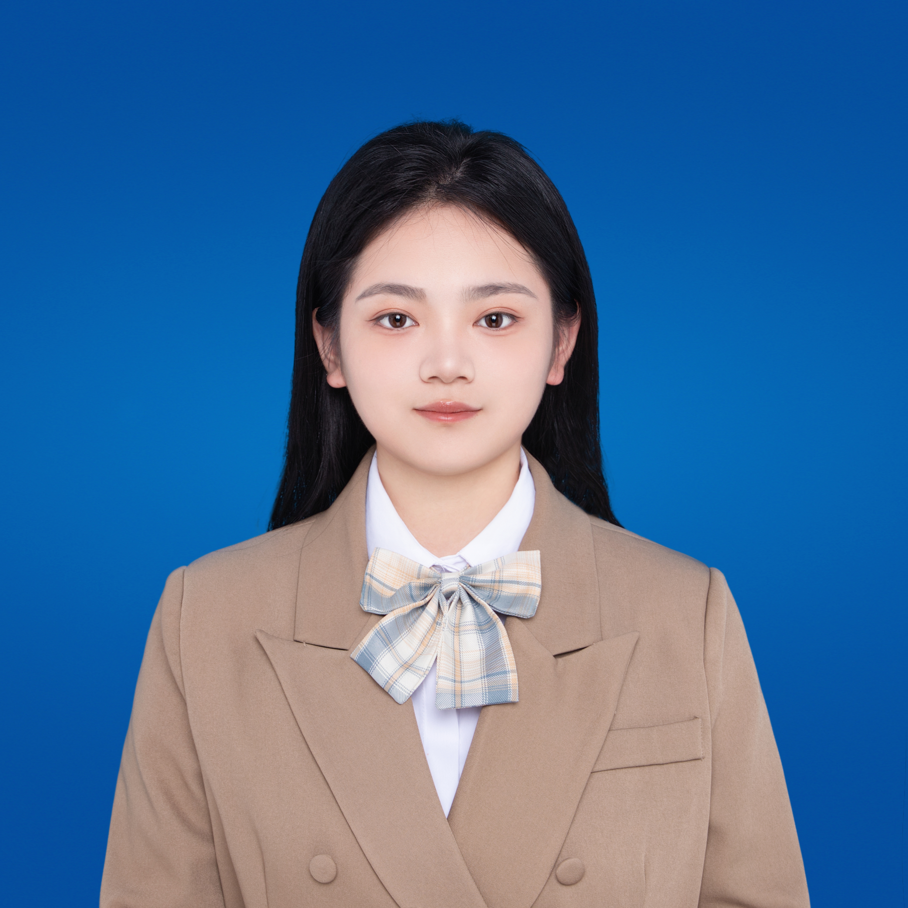 金教员 照片