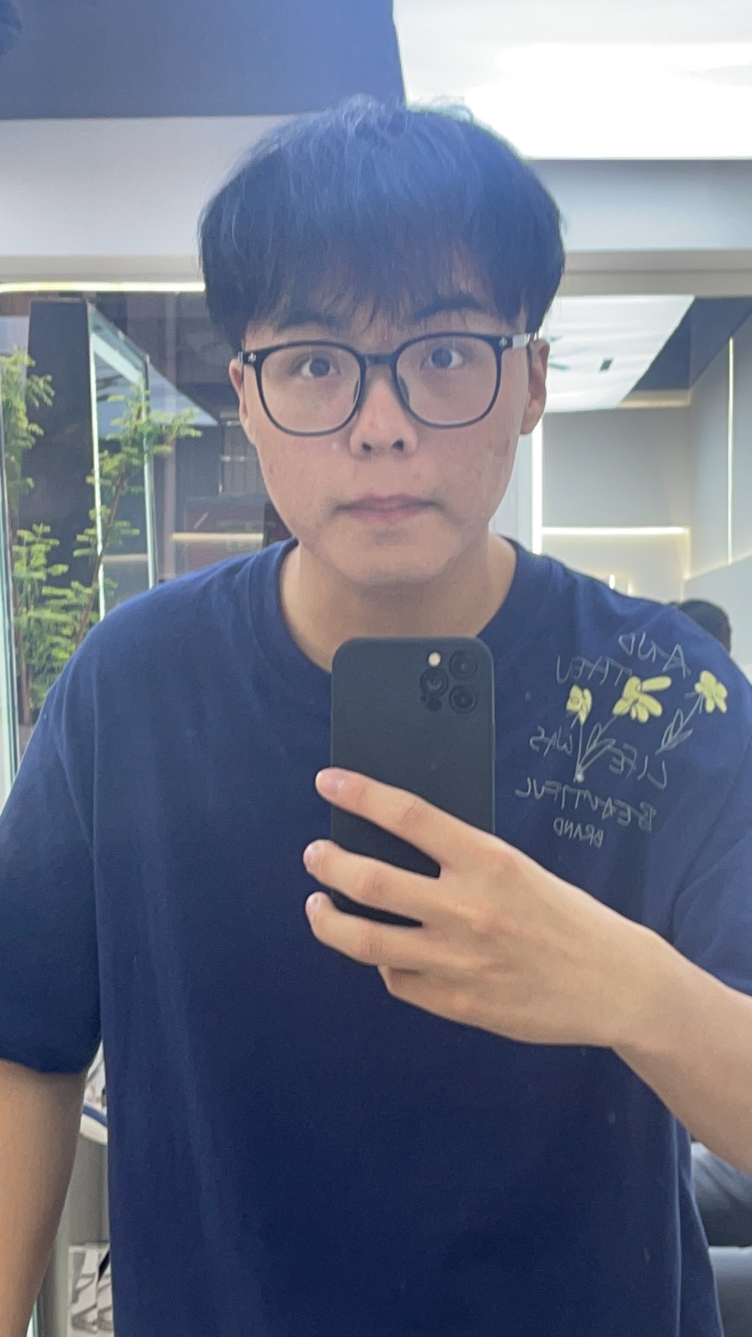 吴教员 照片