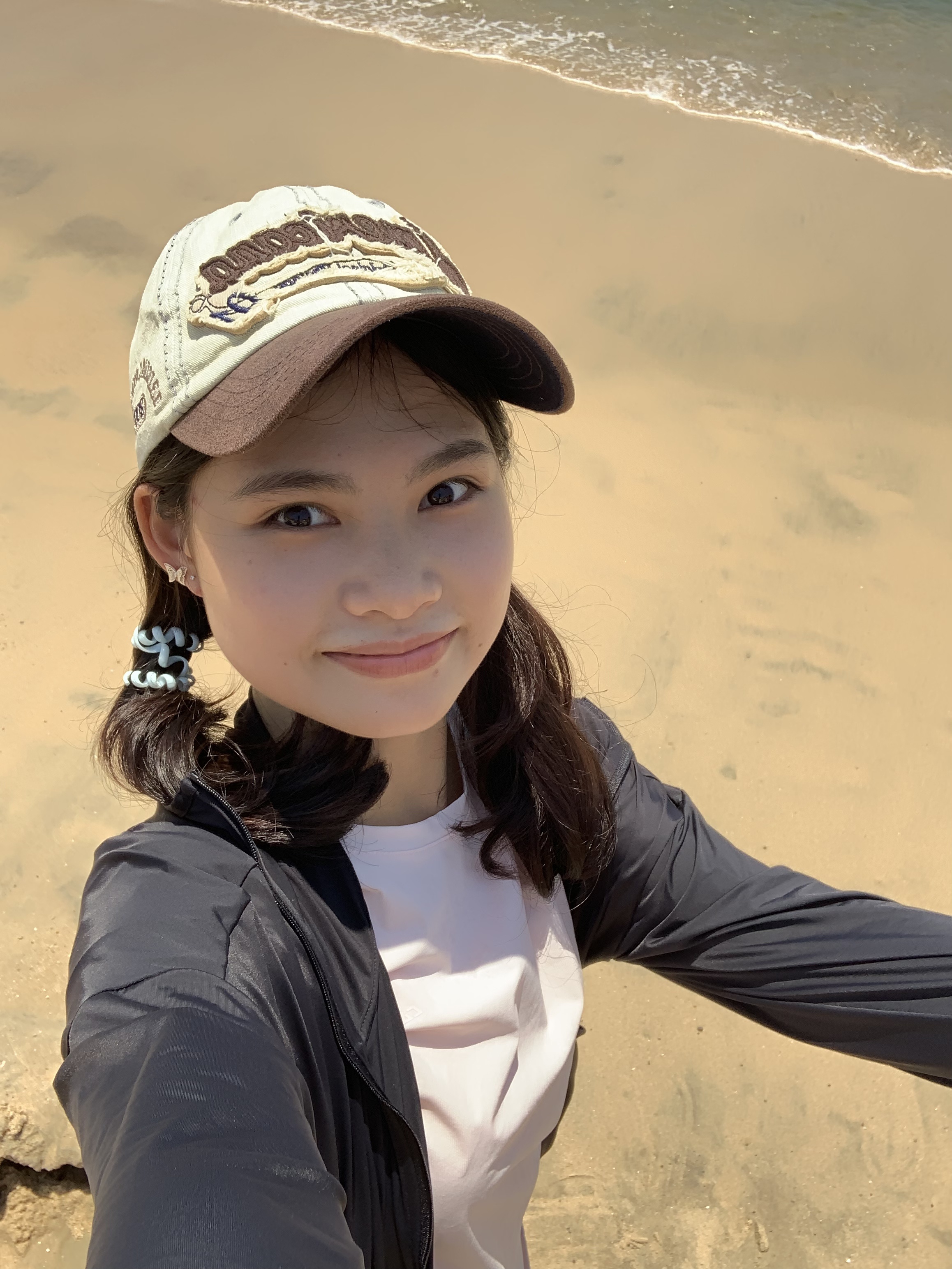 黄教员 照片