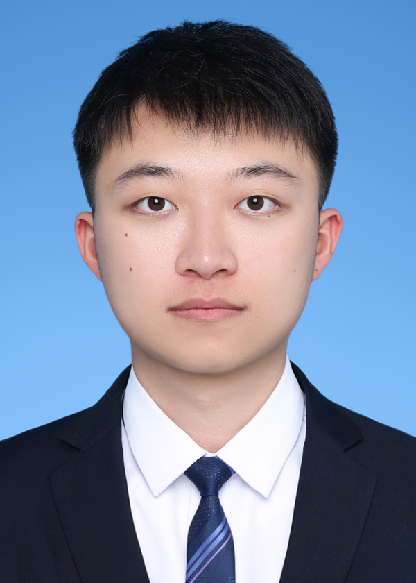 陈教员 照片