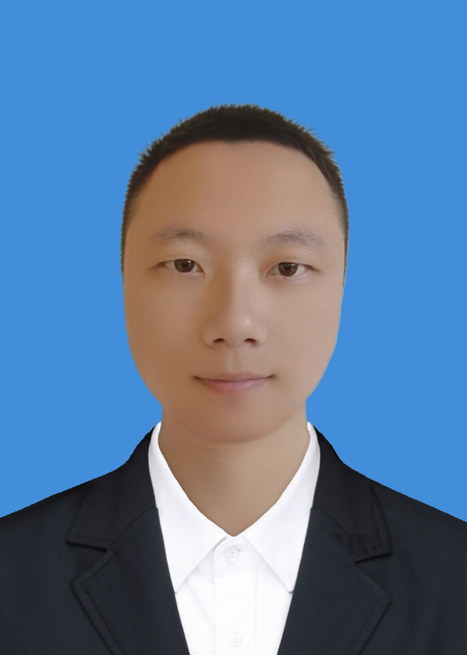 张教员 照片