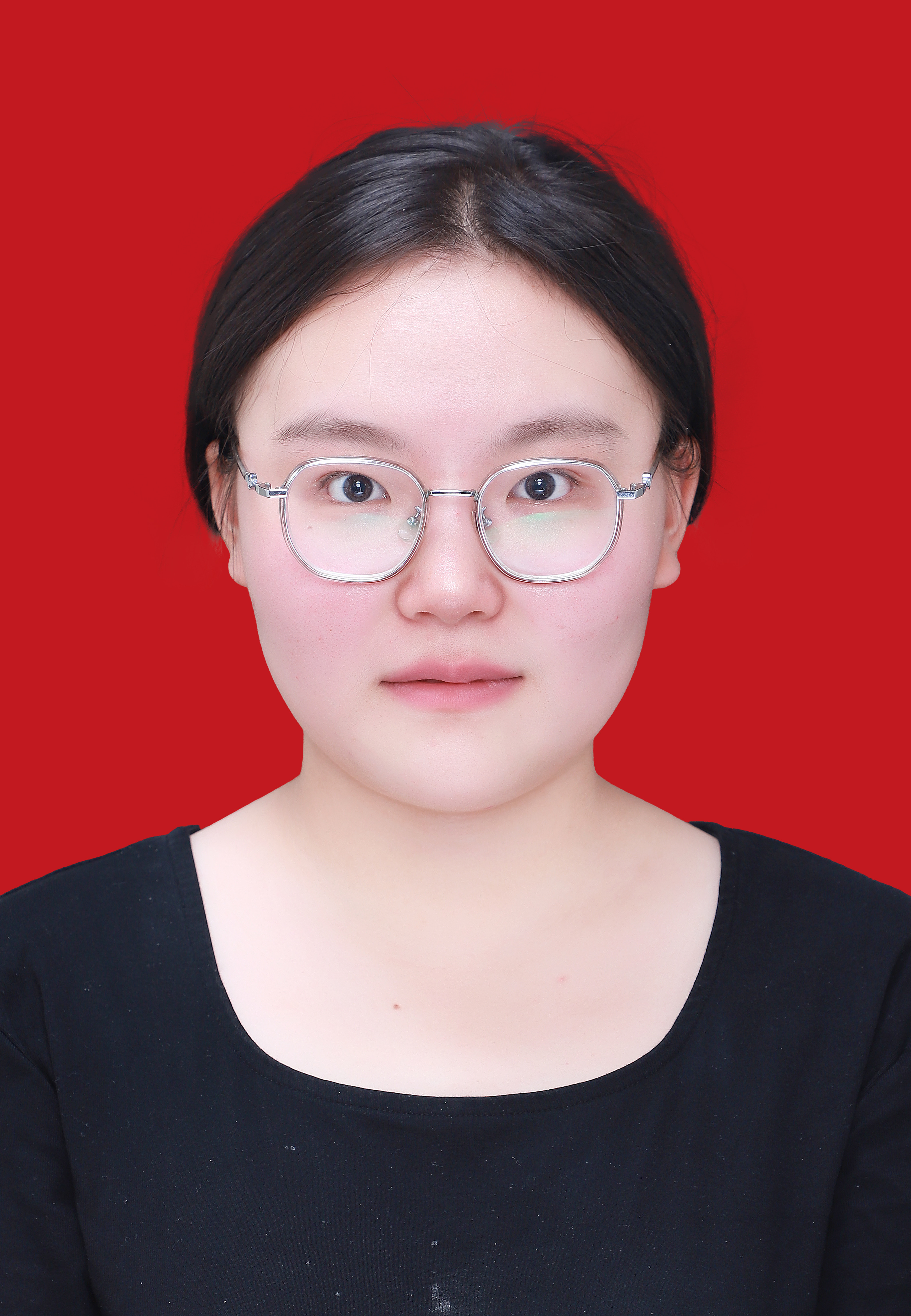 李教员 照片