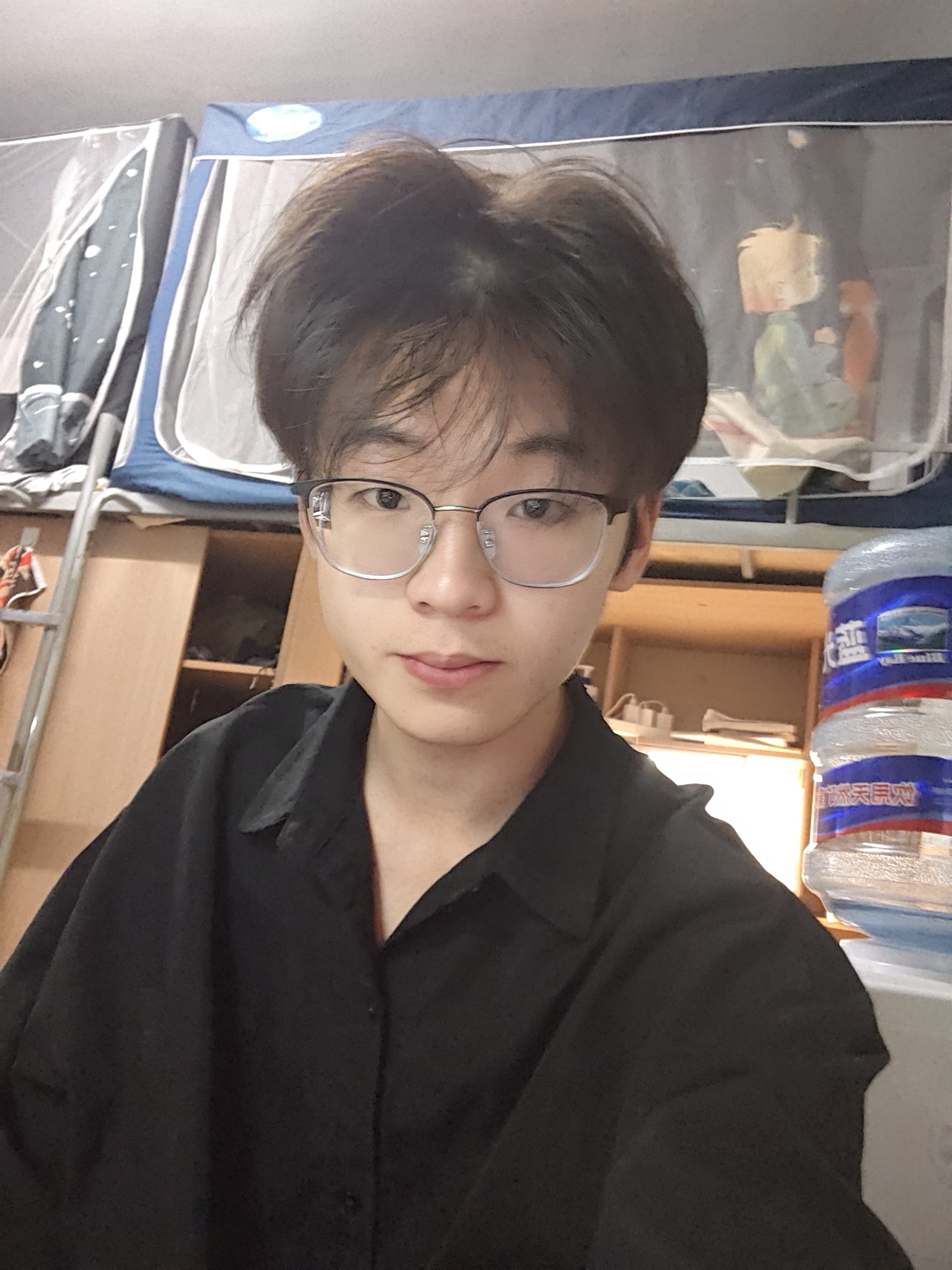 肖教员 照片