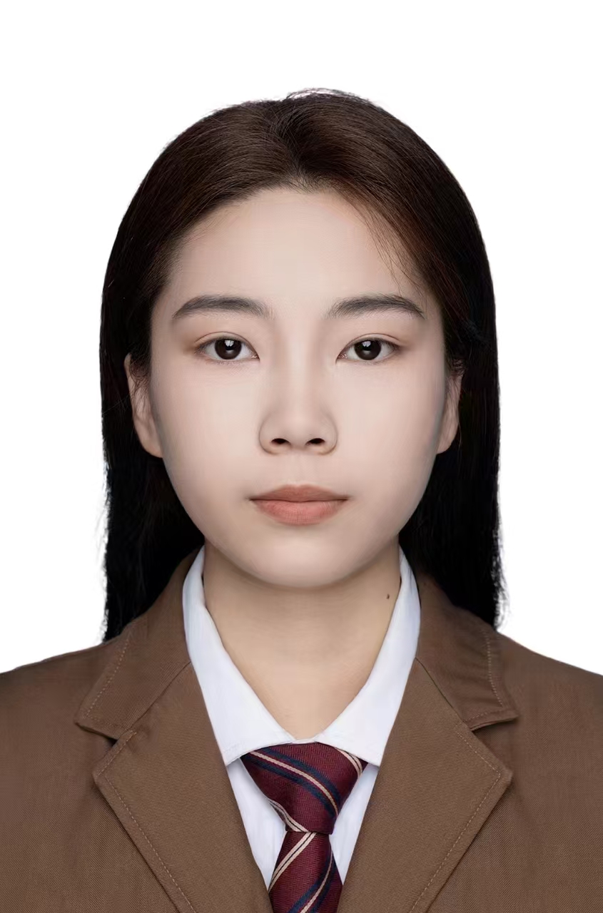 熊教员 照片