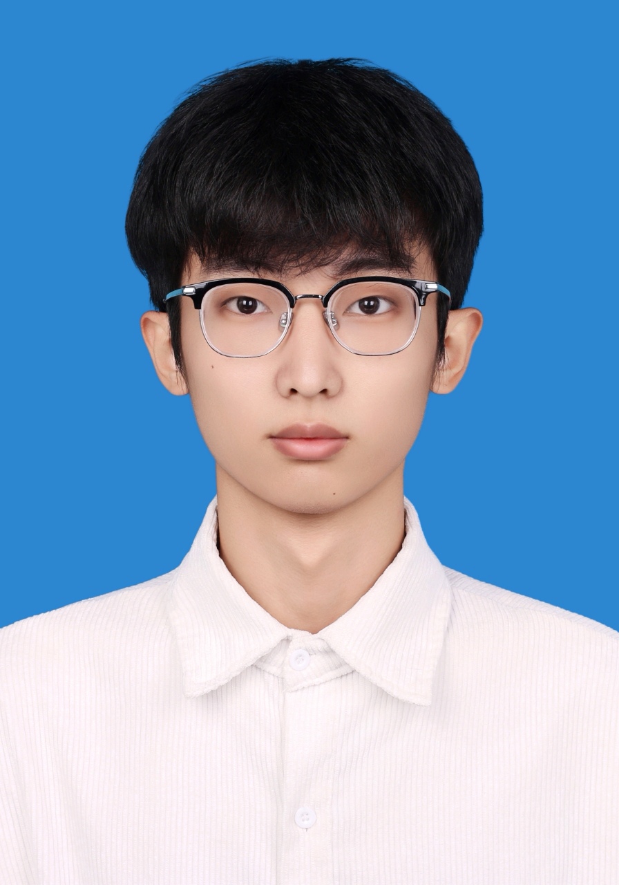 王教员 照片