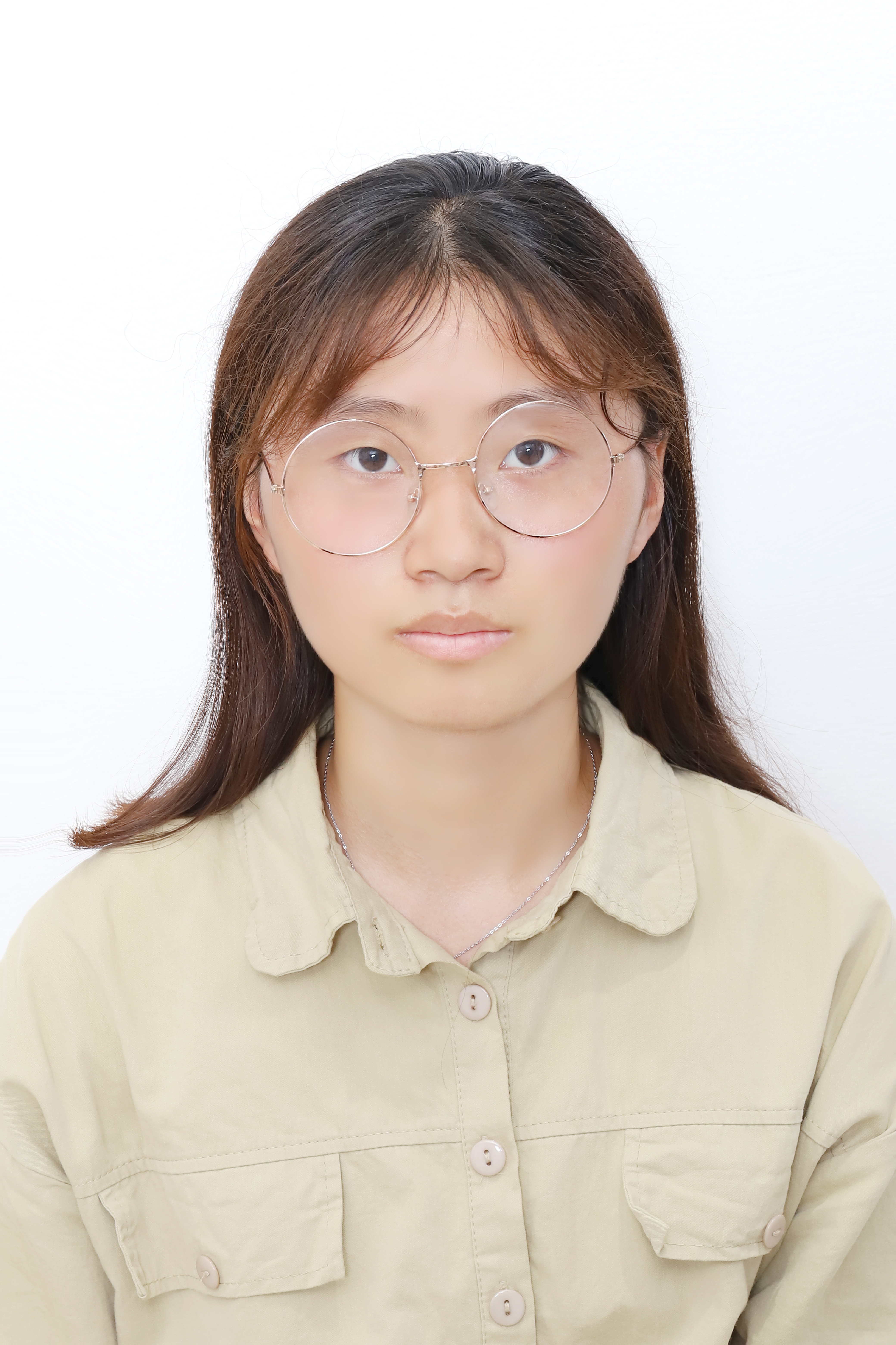 李教员 照片