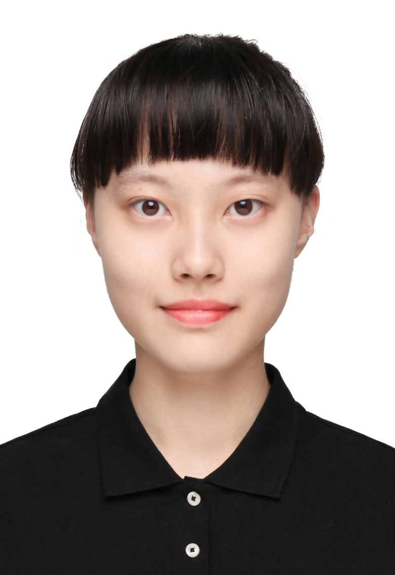 洪教员 照片