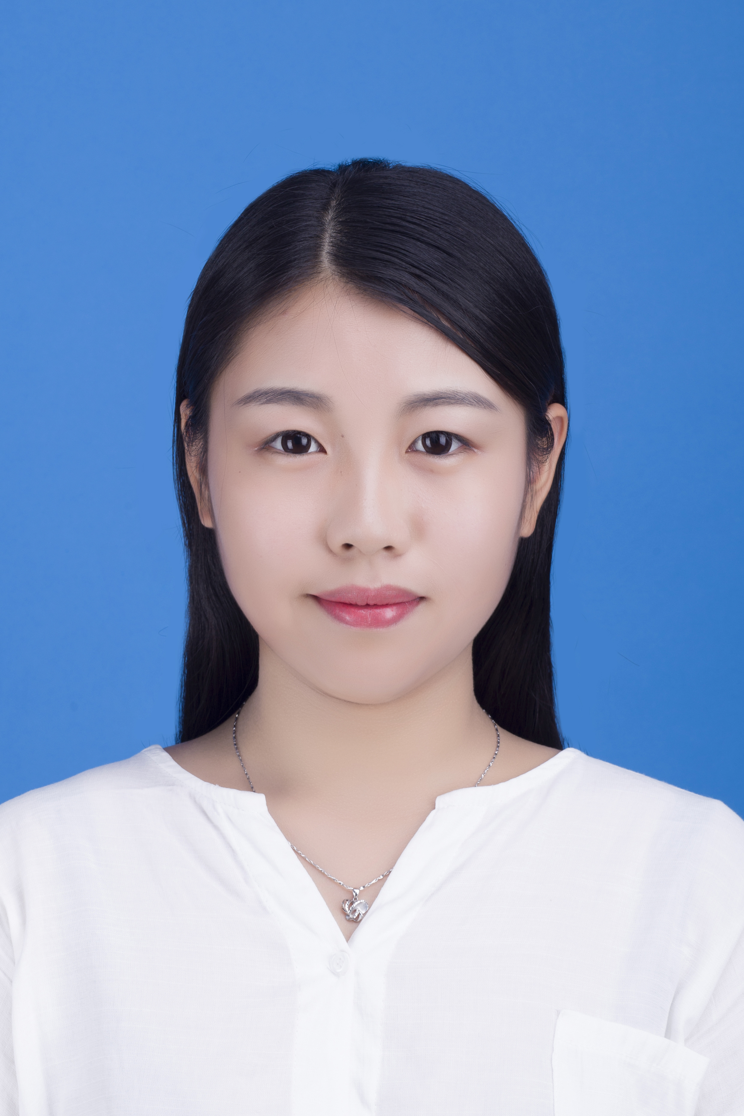 高教员 照片