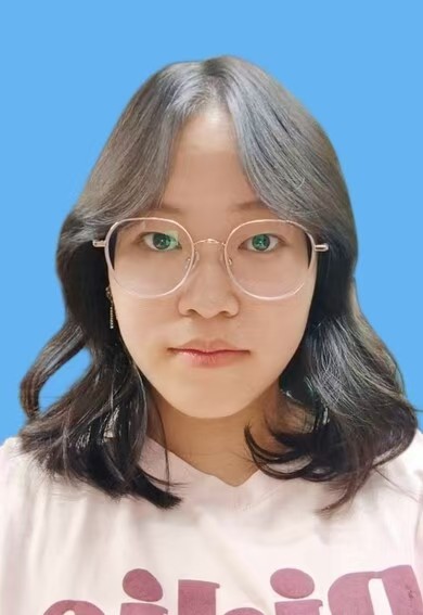 王教员 照片