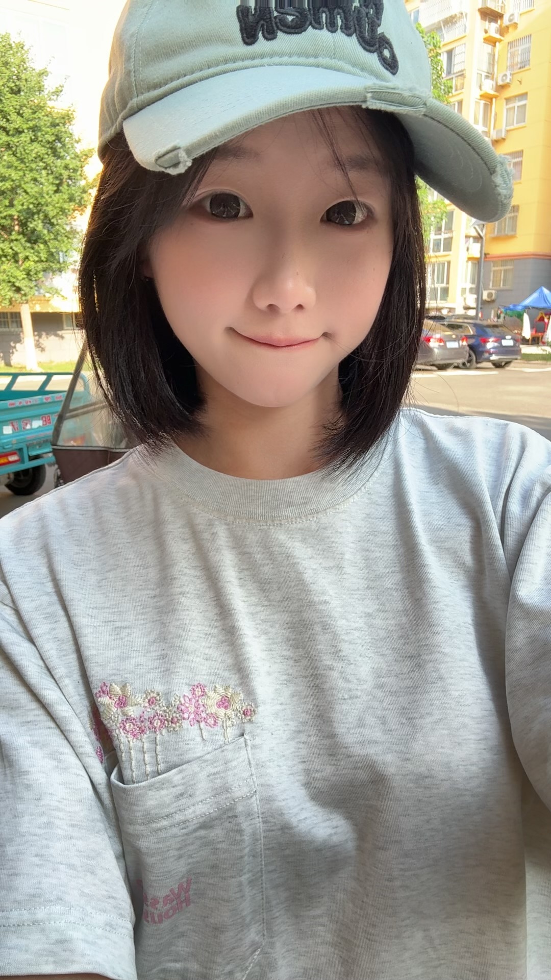 周教员 照片