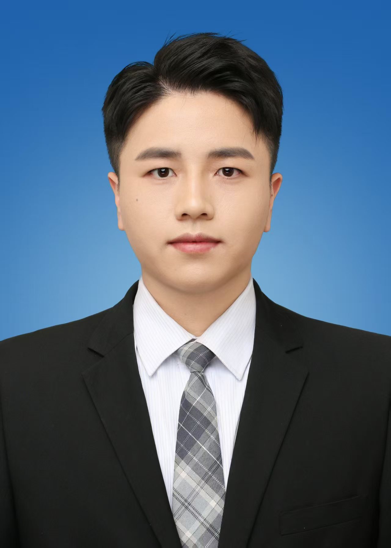胡教员 照片