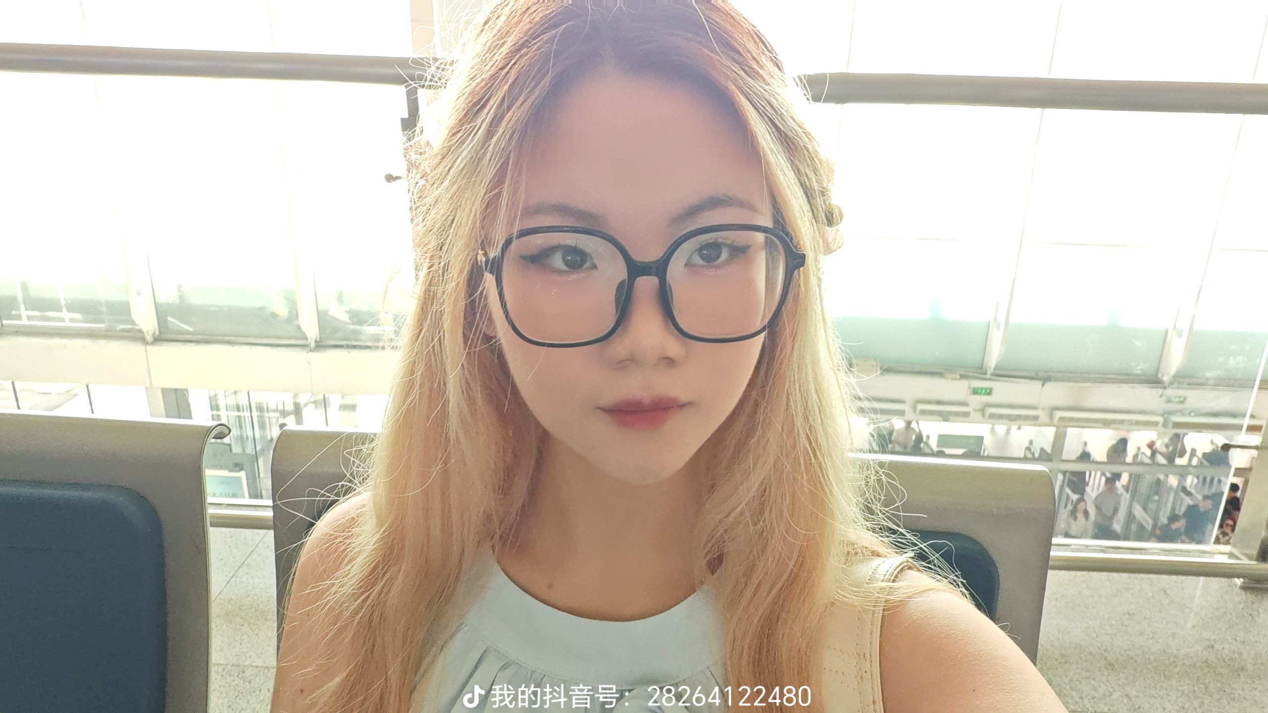 罗教员 照片