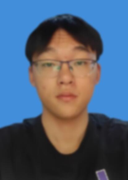 何教员 照片