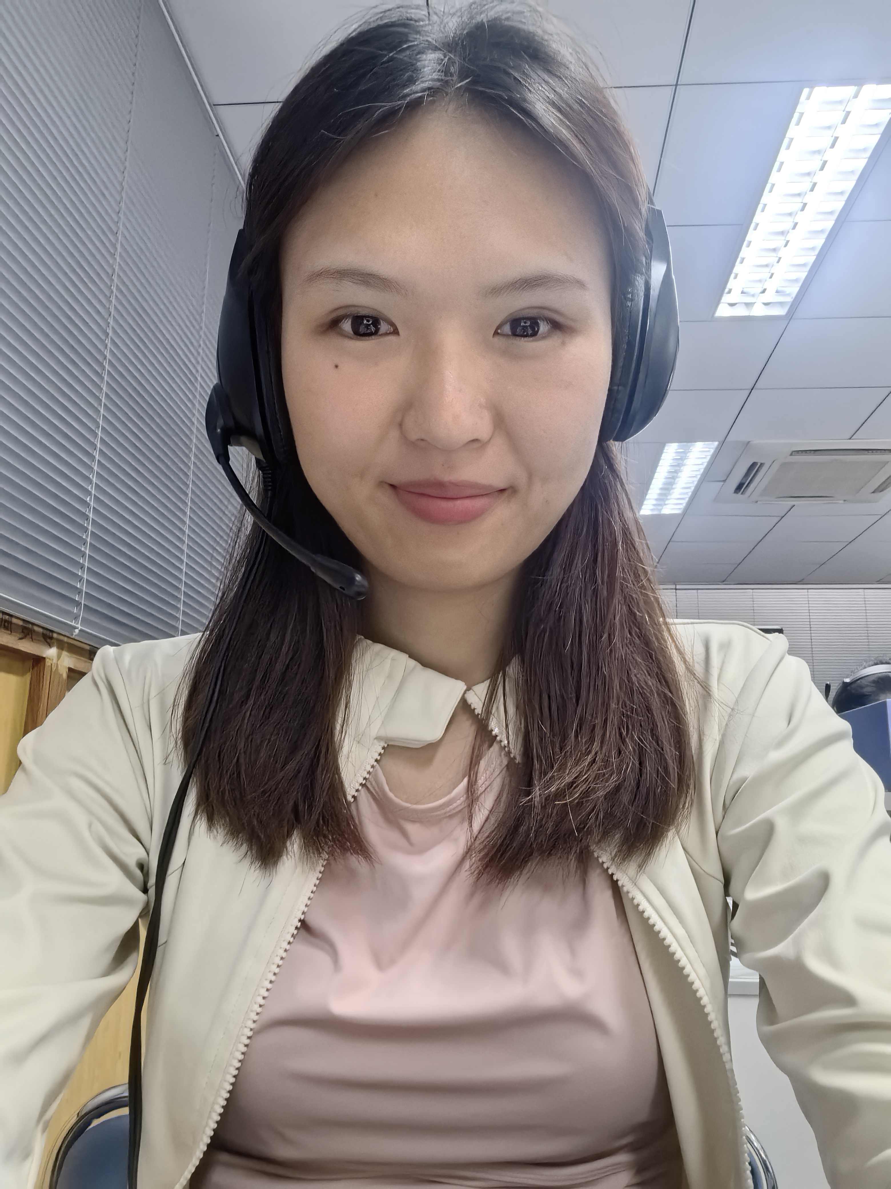 罗教员 照片