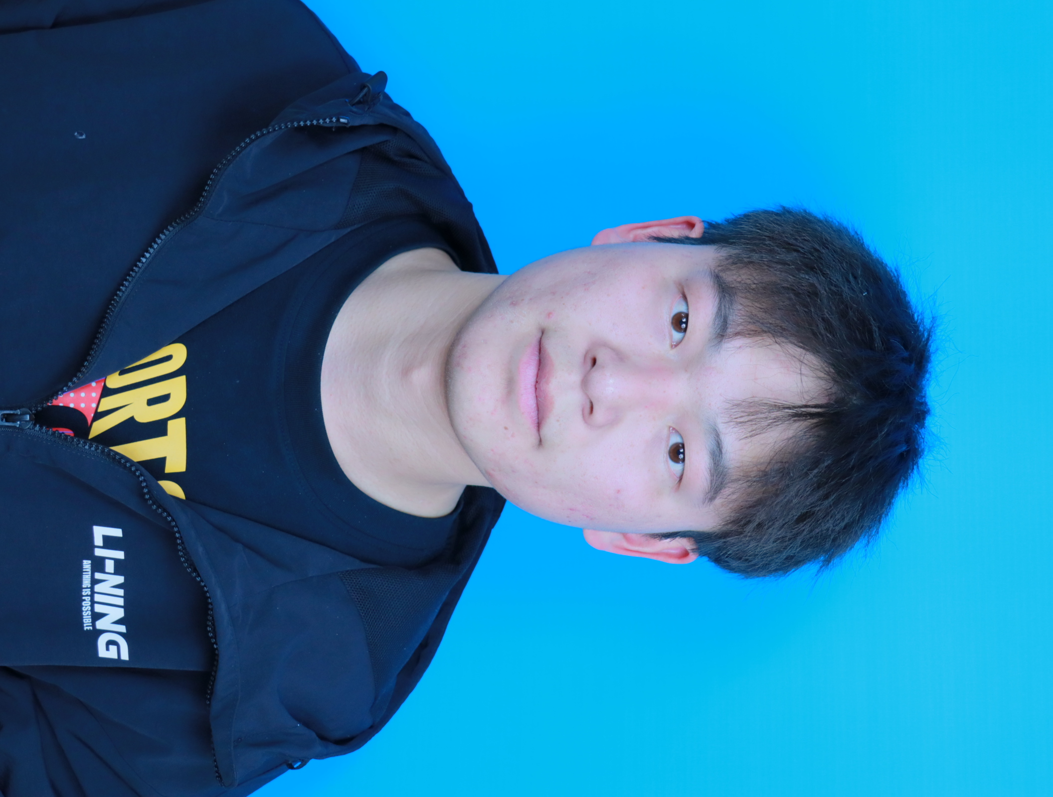 黄教员 照片