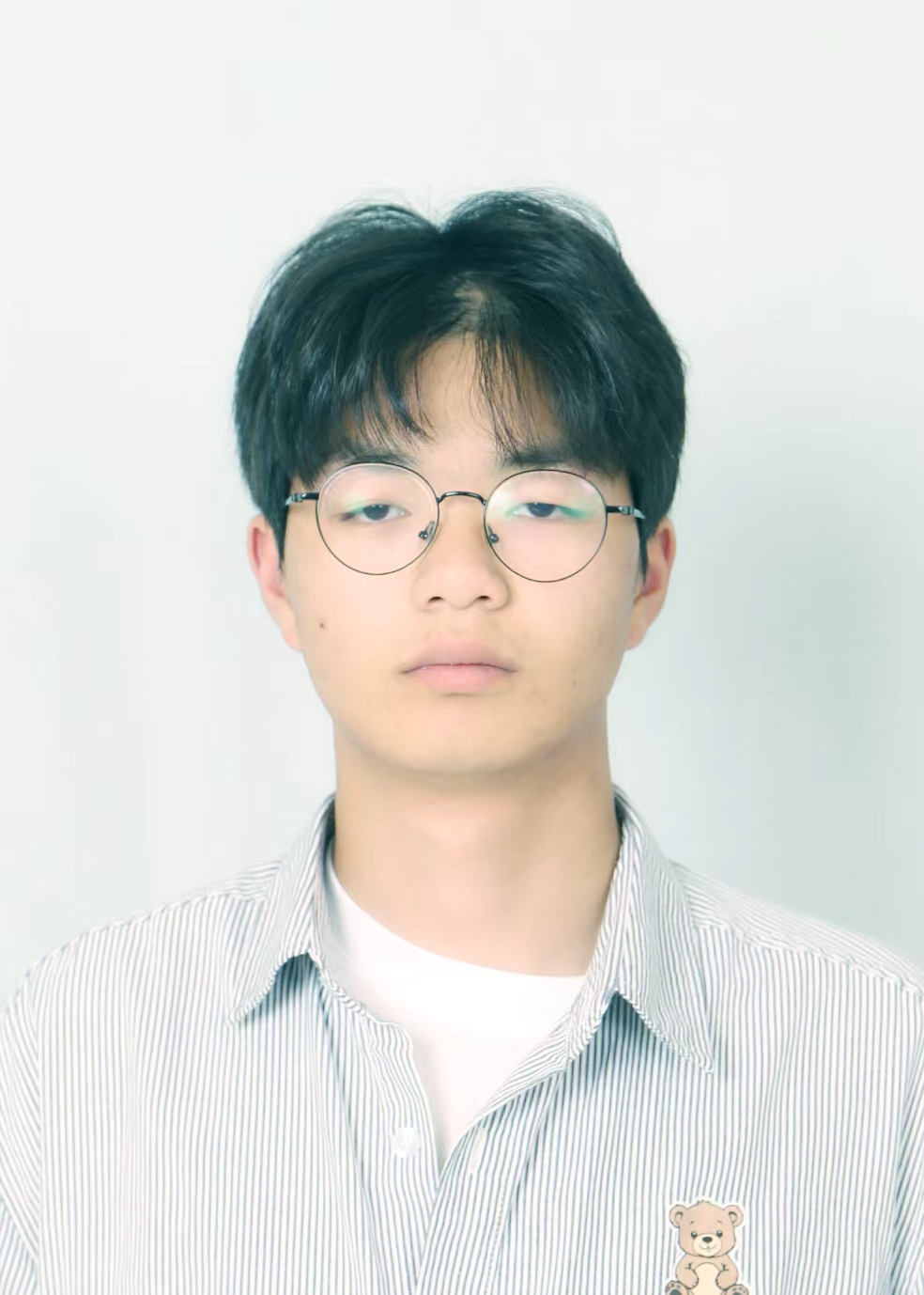张教员 照片