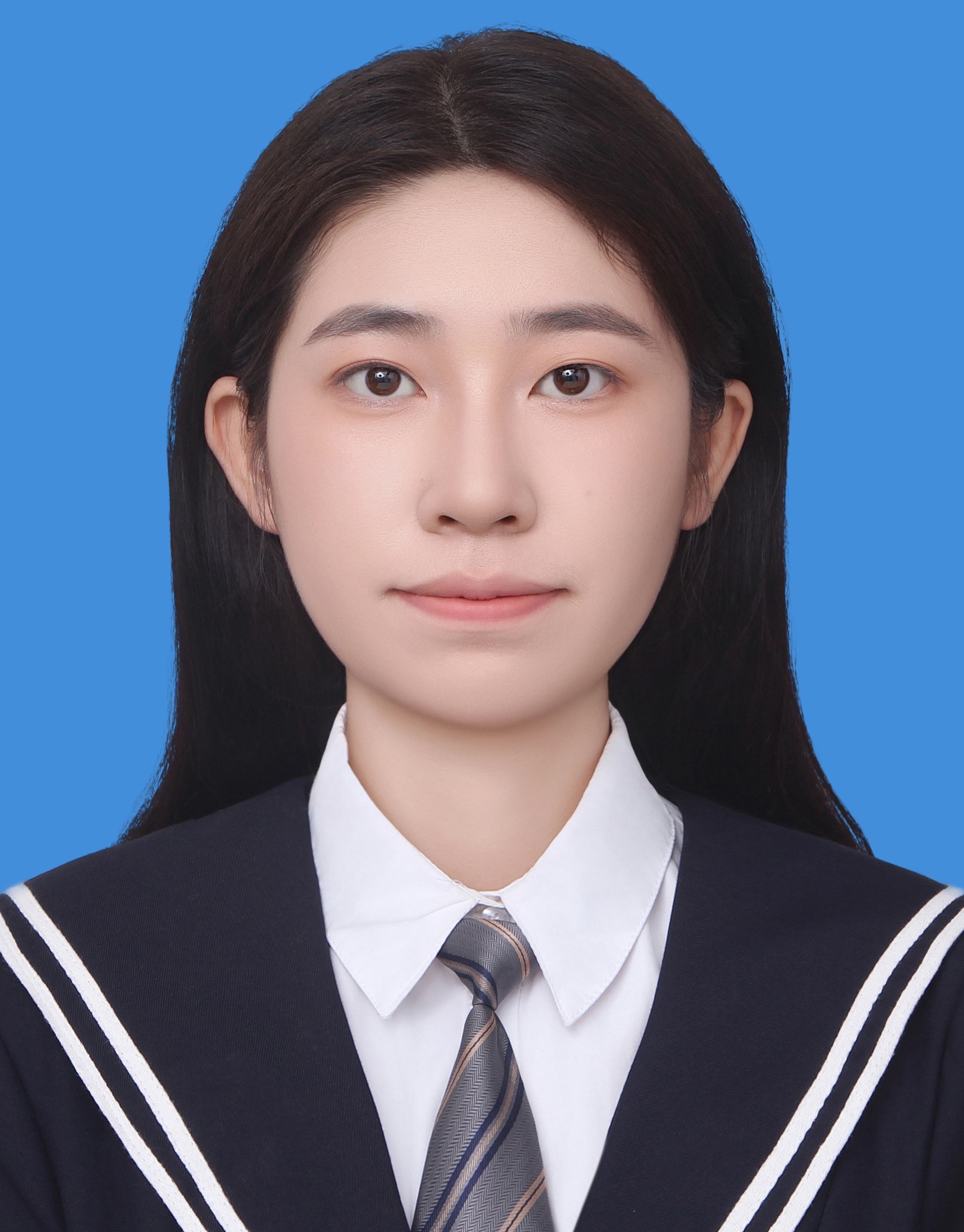 孟教员 照片