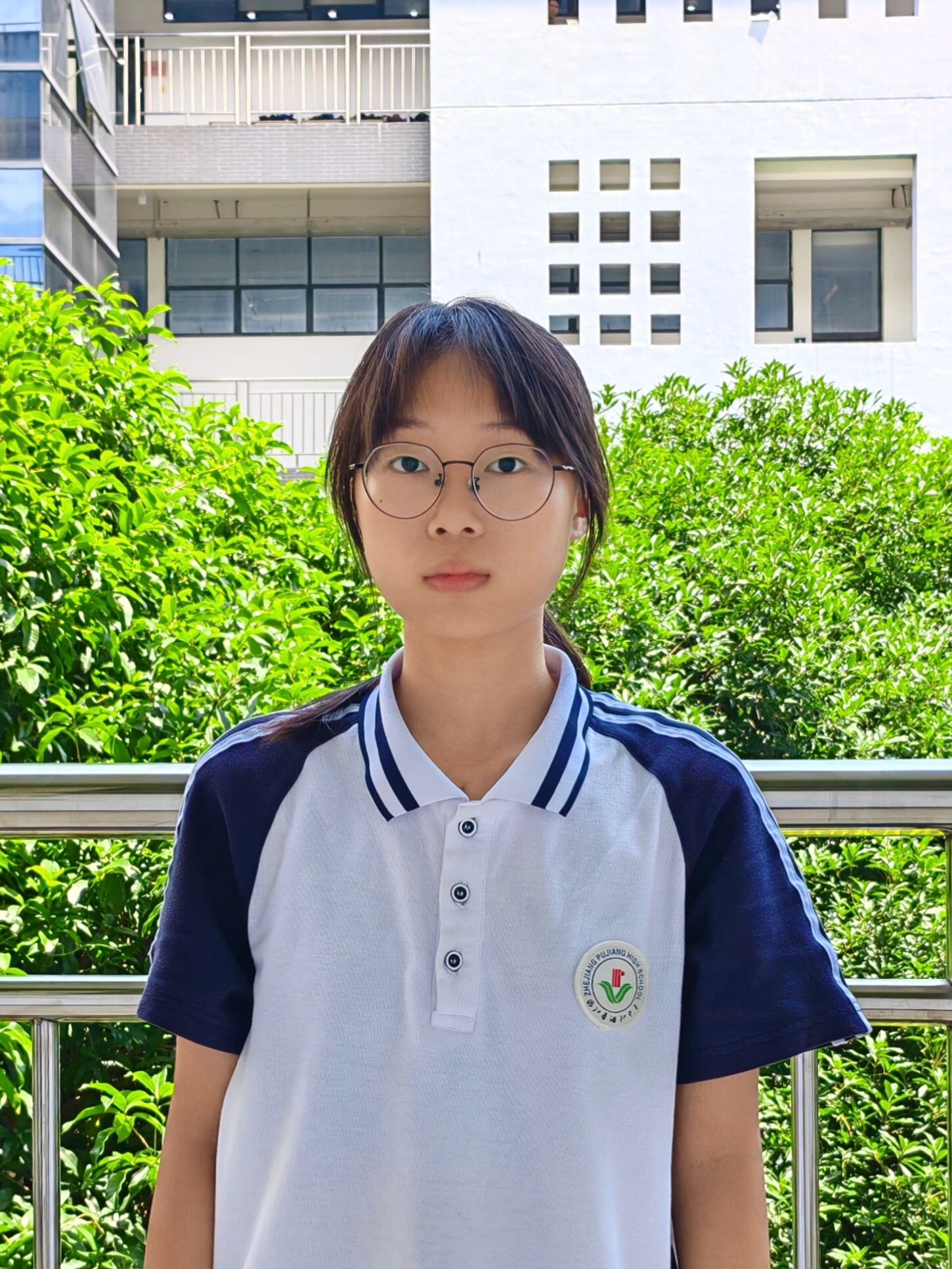 王教员 照片