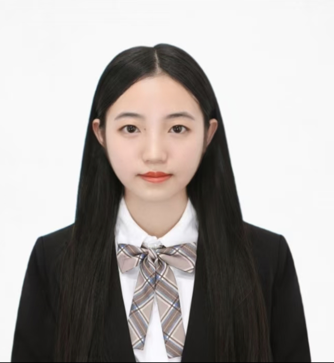 曾教员 照片
