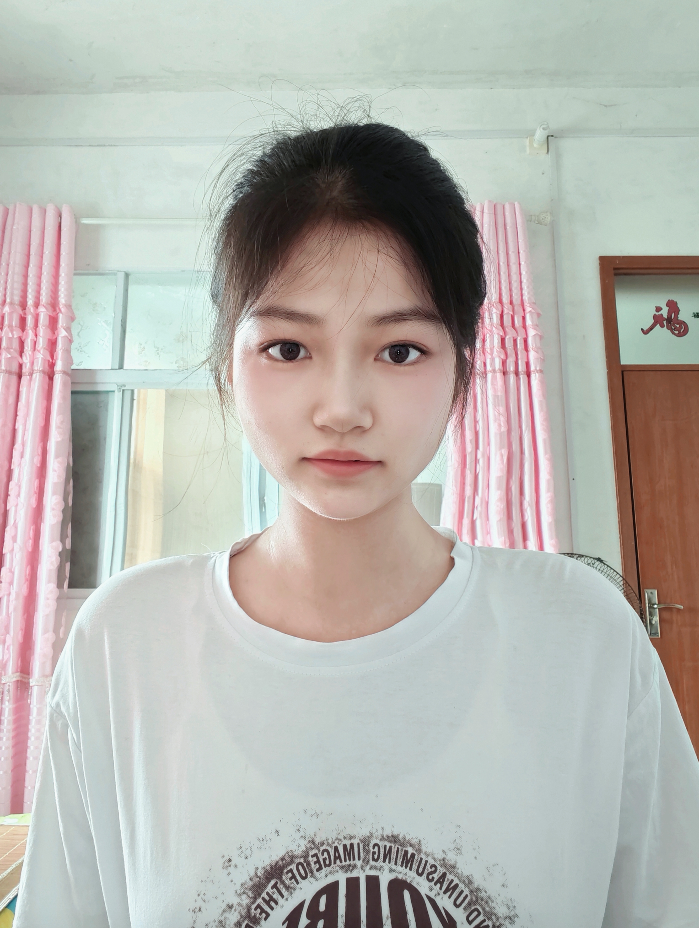 郭教员 照片