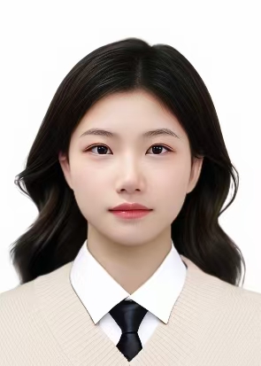 曾教员 照片