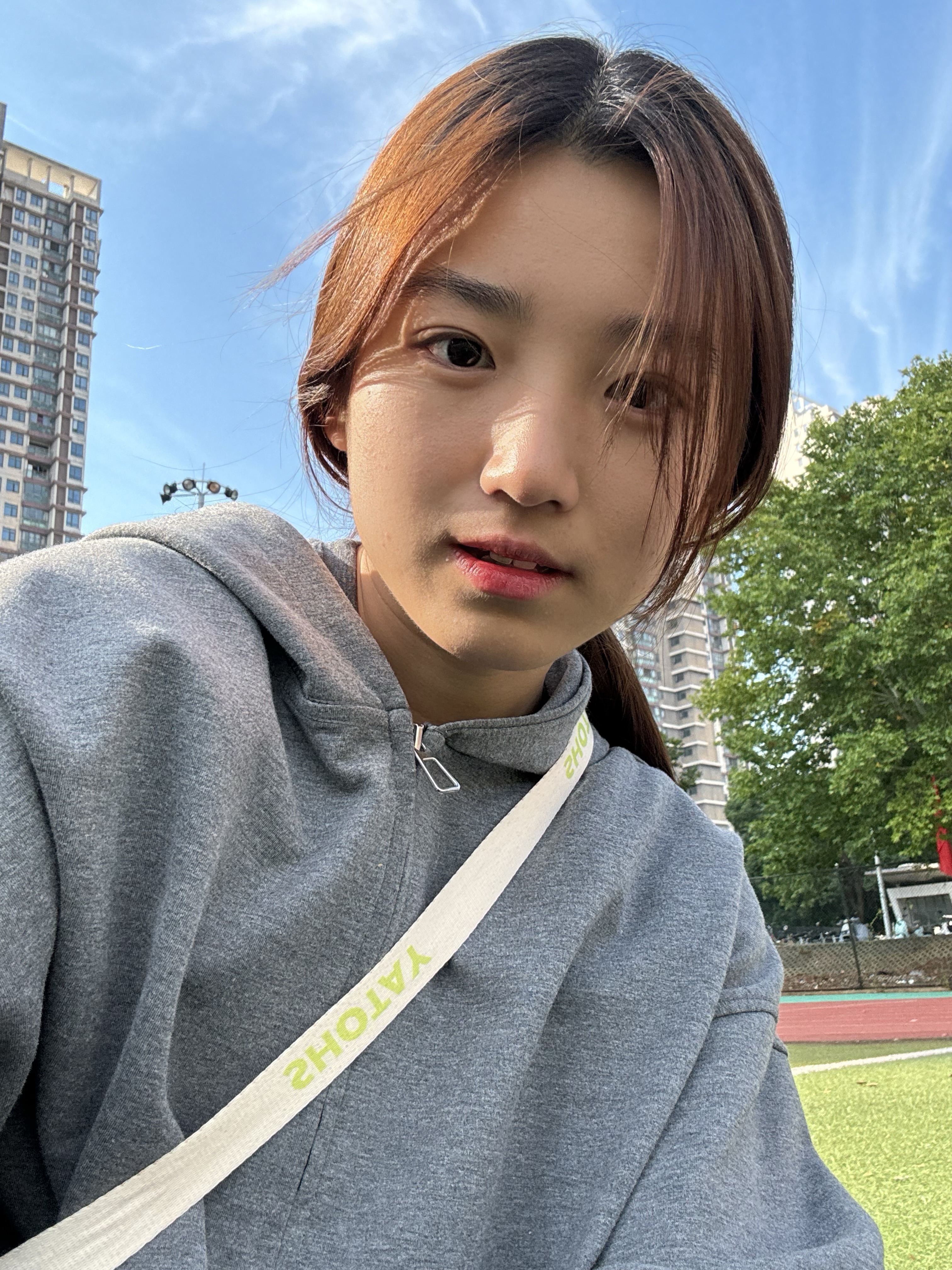 夏教员 照片