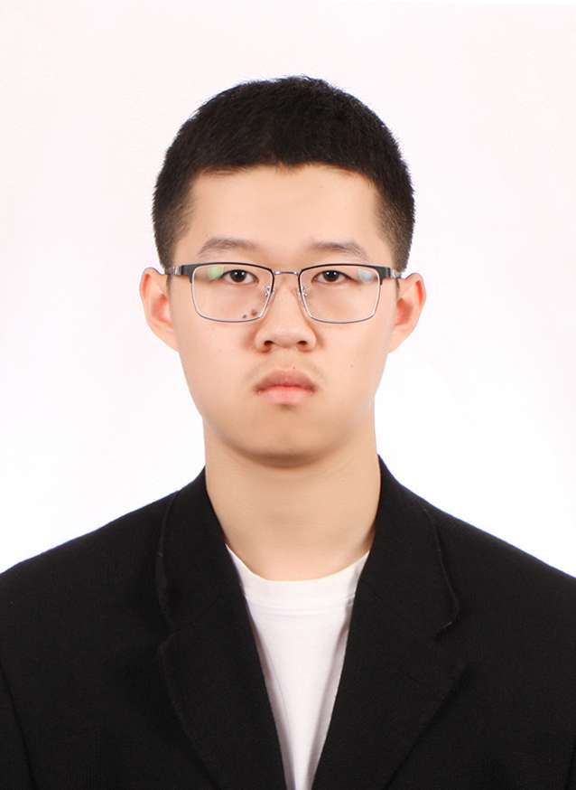 王教员 照片