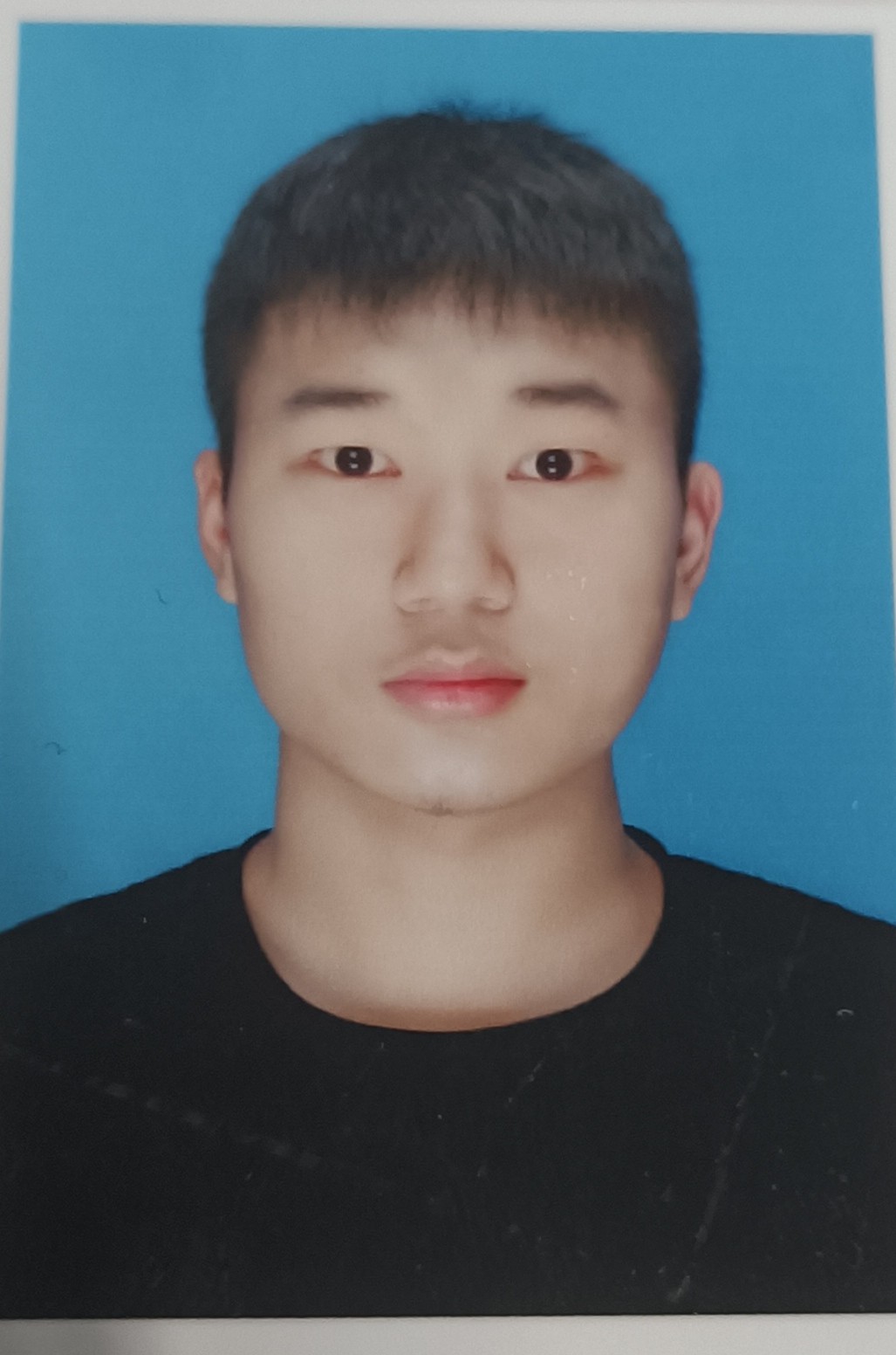 李教员 照片
