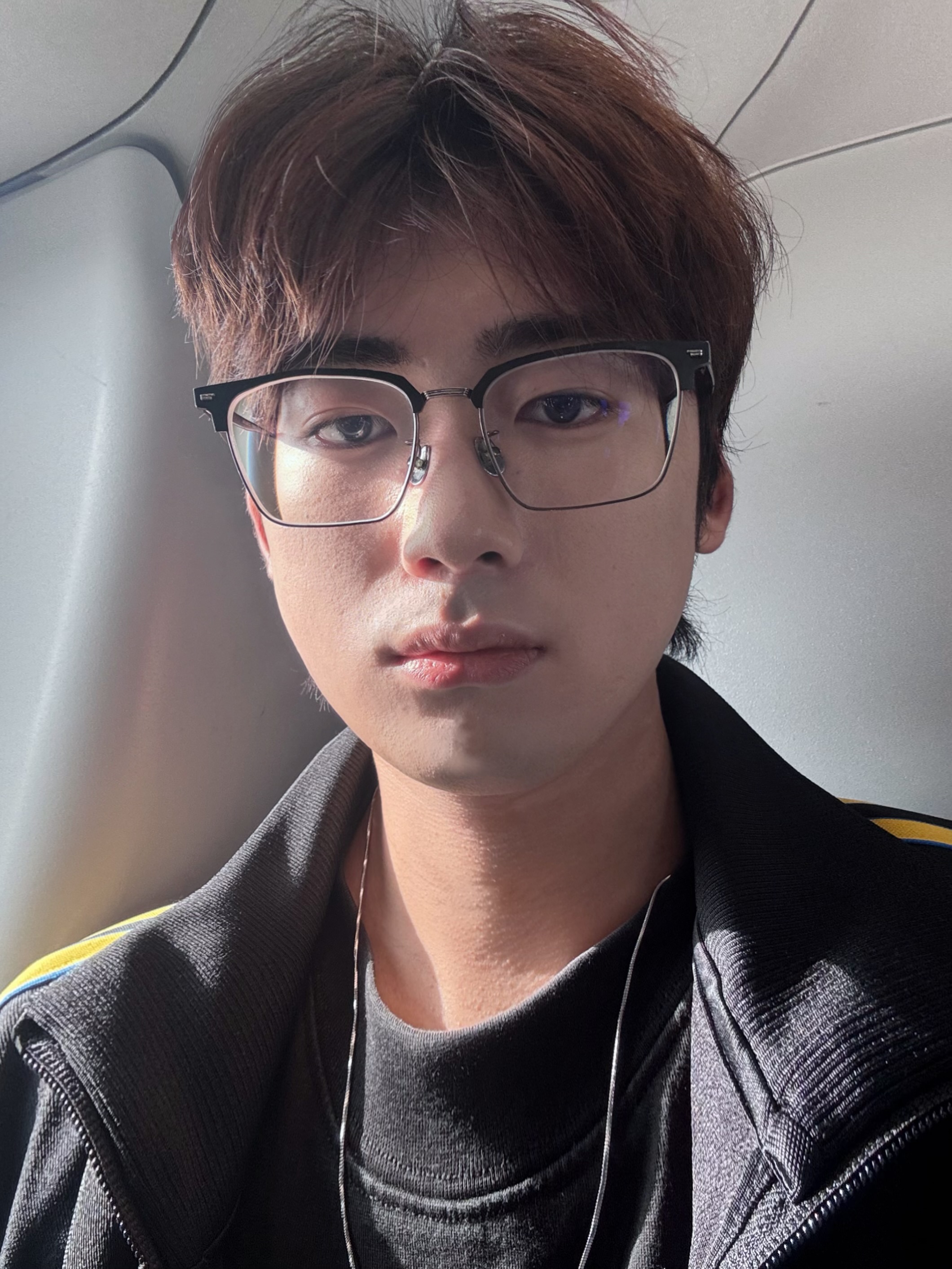 王教员 照片
