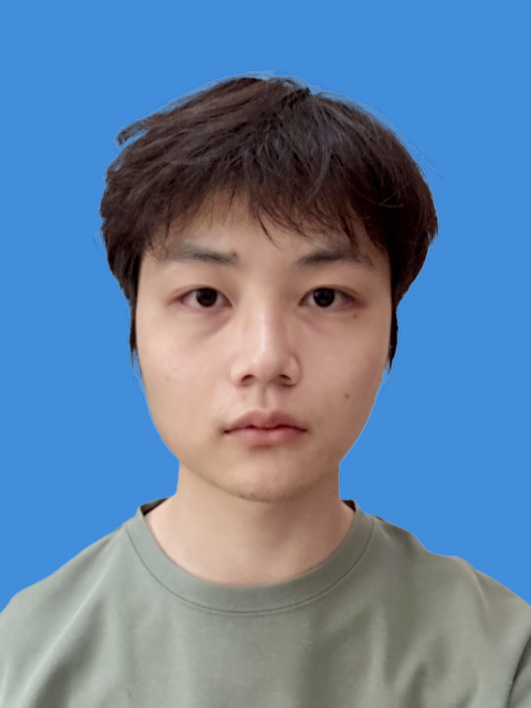 庞教员 照片