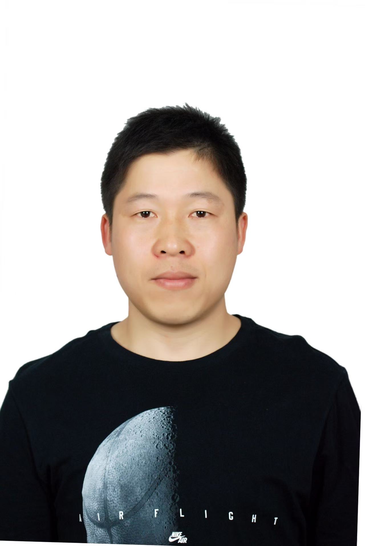 陈教员 照片