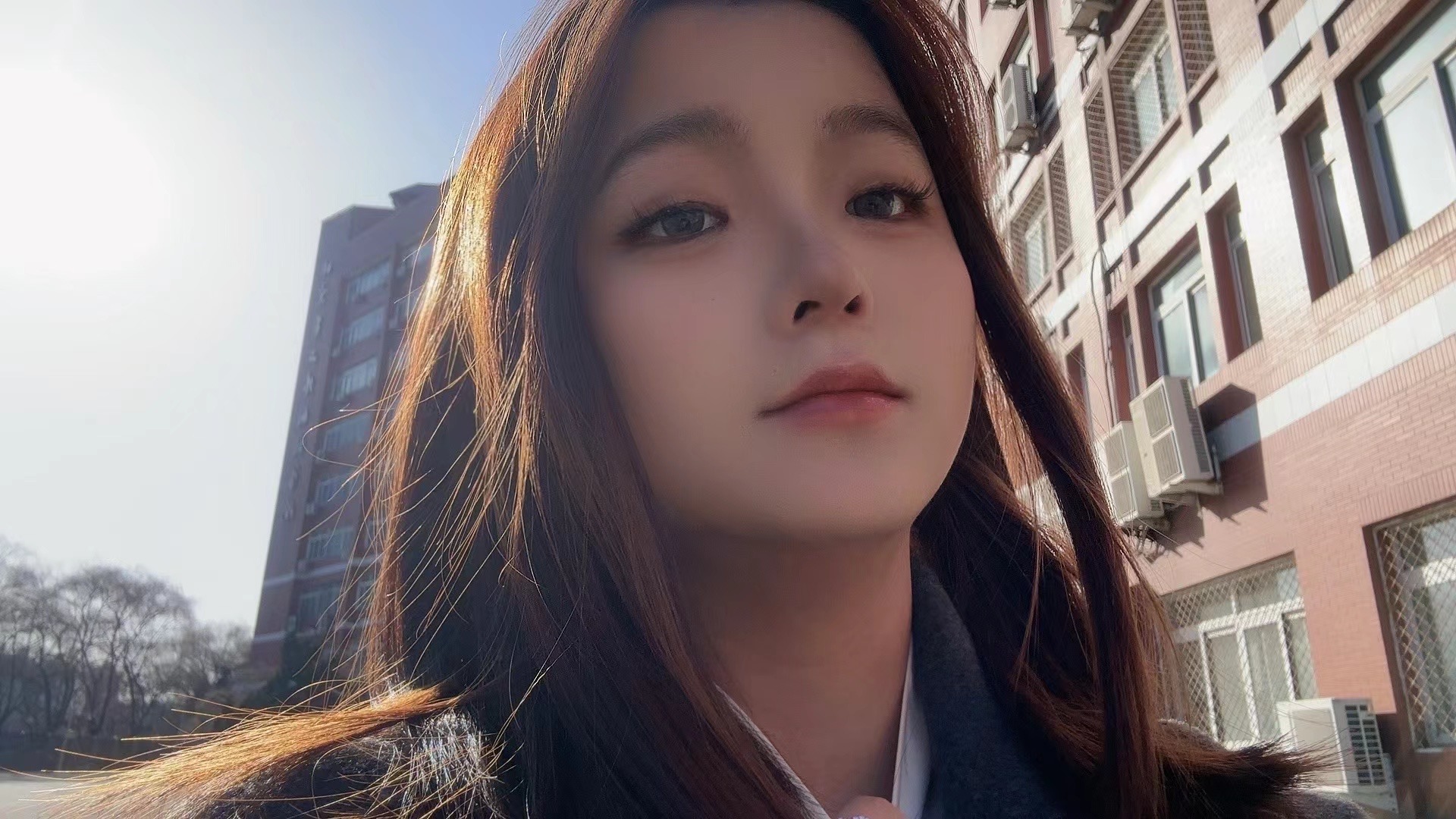 殷教员 照片