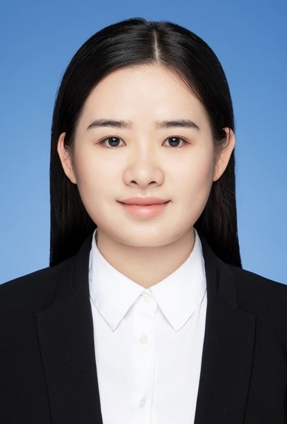 邱教员 照片