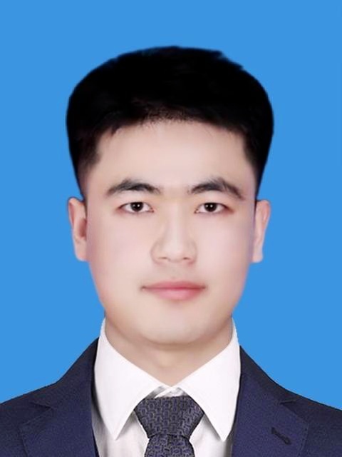 牟教员 照片