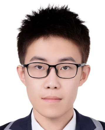 吕教员 照片