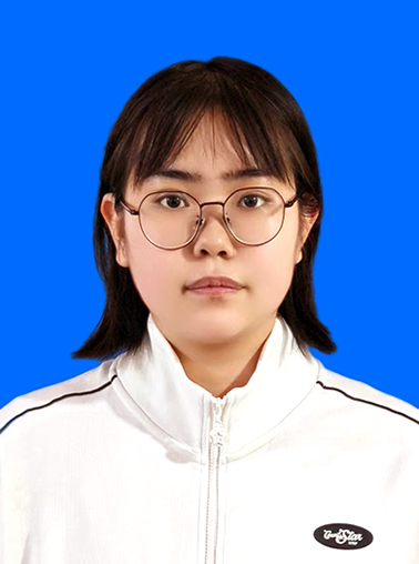 张教员 照片