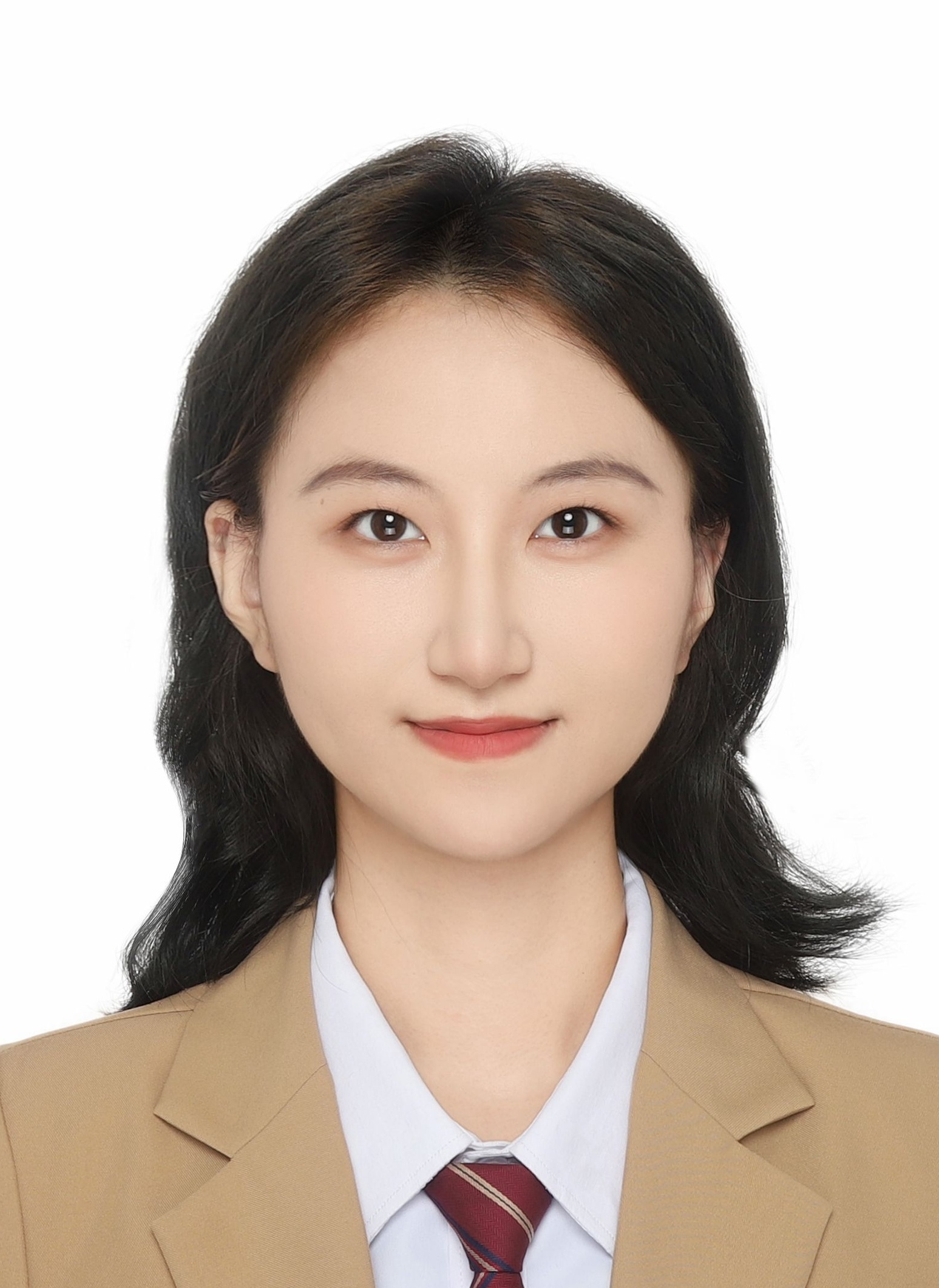 彭教员 照片