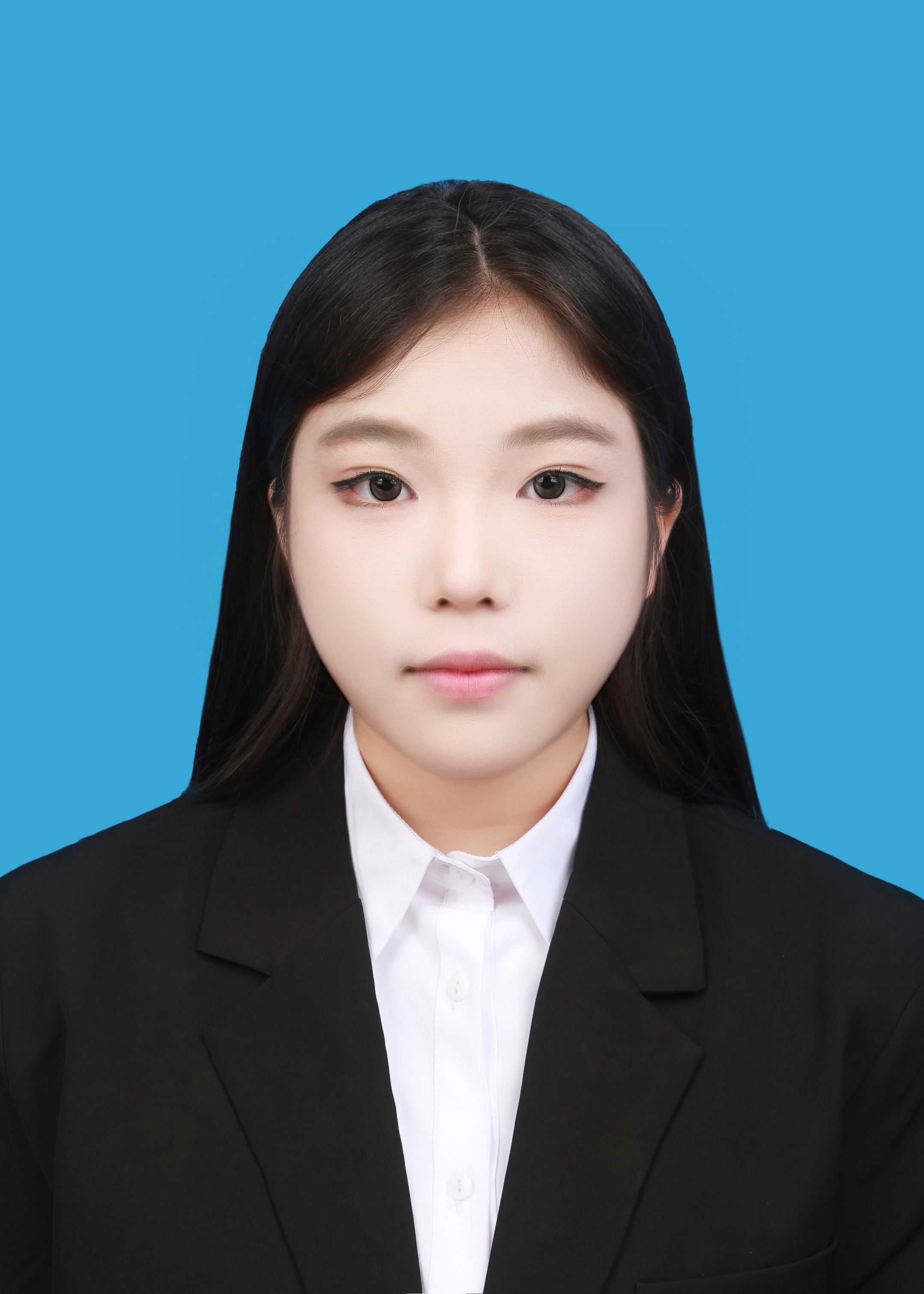 李教员 照片