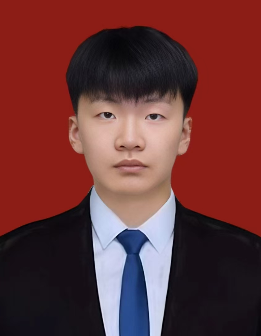 王教员 照片