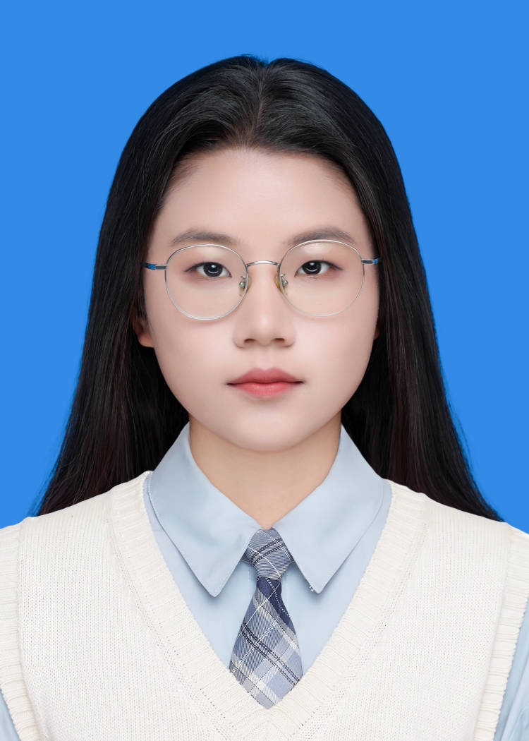 曹教员 照片