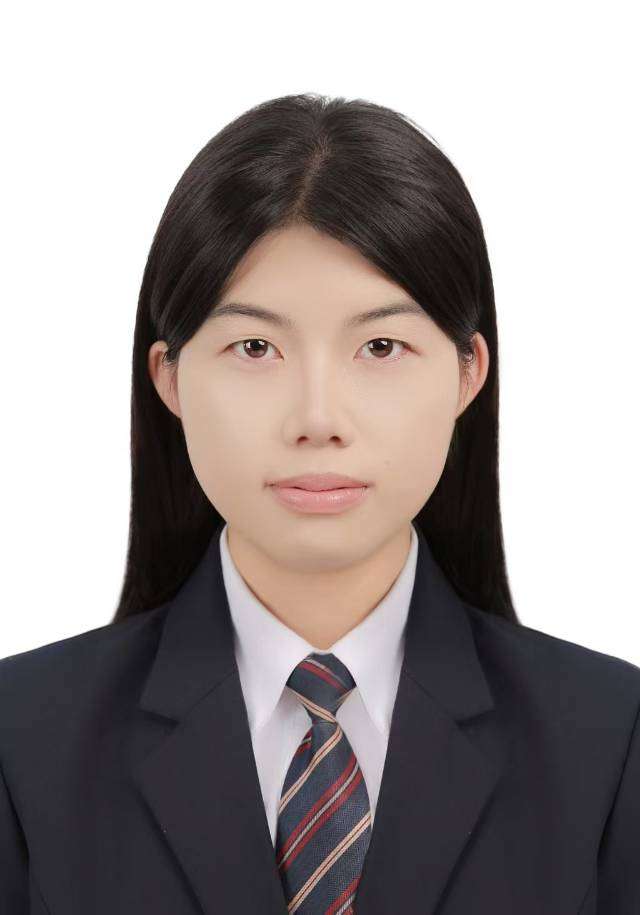 王教员 照片