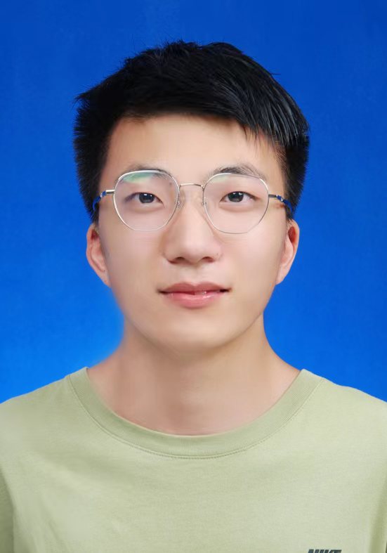 王教员 照片